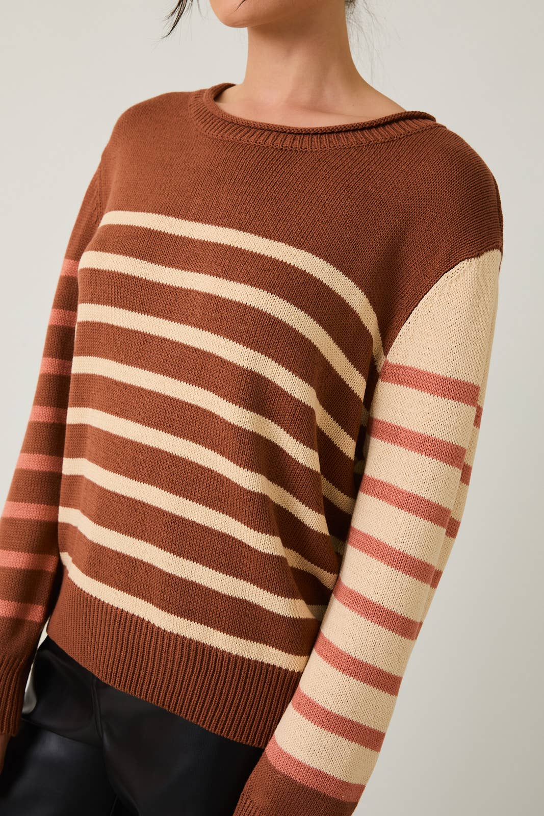 Round Neck Long Sleeve Stripe Light Weight Sweater