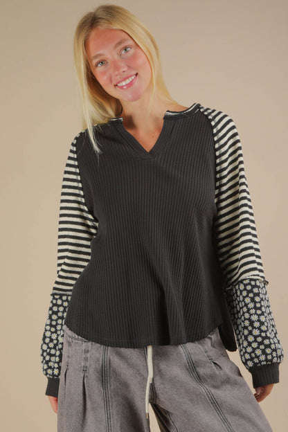 Oversized Floral & Stripe Casual Knit Top